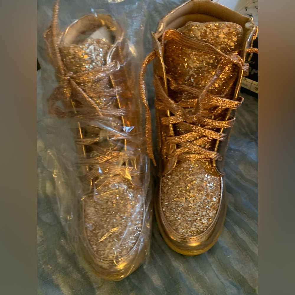 Rose gold glitter, wedges women’s, size 10